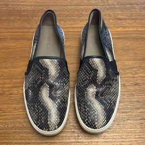 Vince slip on sneakers
